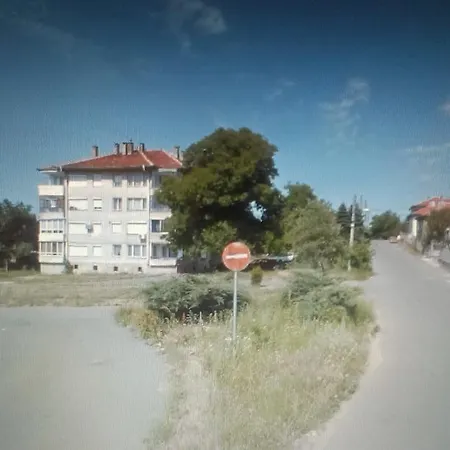 Retro شقة Malko Tŭrnovo